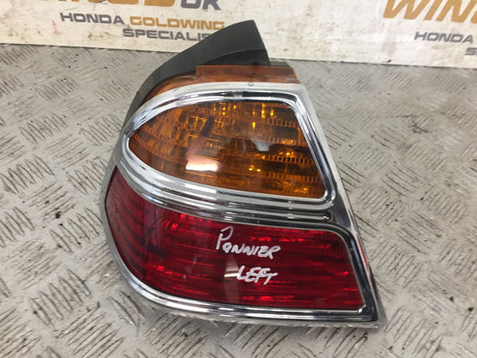 HONDA GL1800 GL 1800 LEFT PANNIER LIGHT  YEAR 2004-10 ABS (STOCK 890)