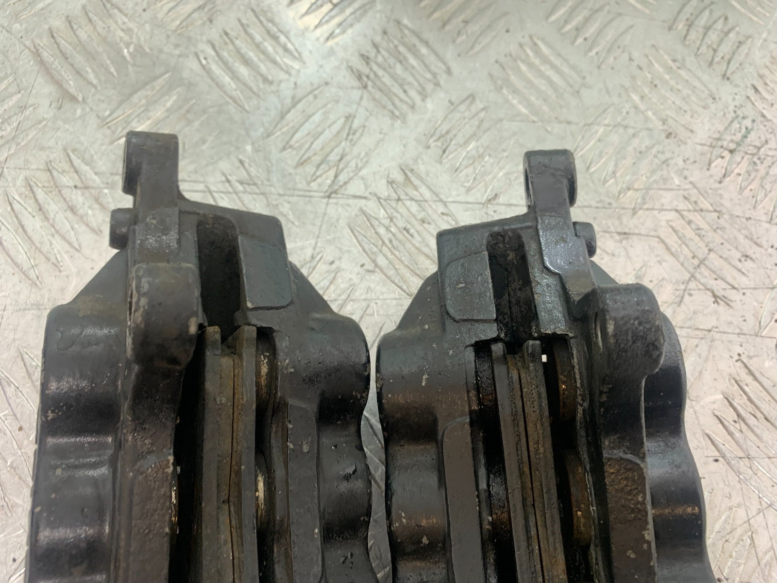 KAWASAKI ZX9R ZX9 C FRONT BRAKE CALIPERS   YEAR 1998-99 (CMB1213)