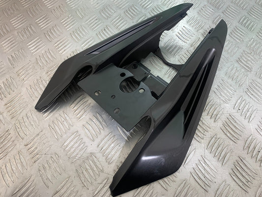 KTM RC125 RC 125 SEAT UNIT TAIL PIECE   2014 2017 (CMB1199)