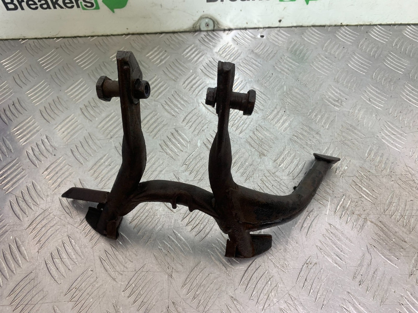 YAMAHA FZS600 FAZER 600 CENTER STAND YEAR 1998-2001 (CMB1267)