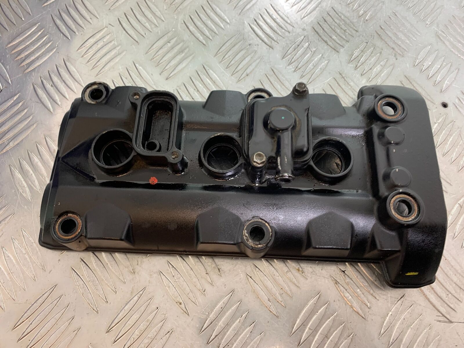 TRIUMPH 765 STREET TRIPLE RS ROCKER COVER  YEAR 2018-2021