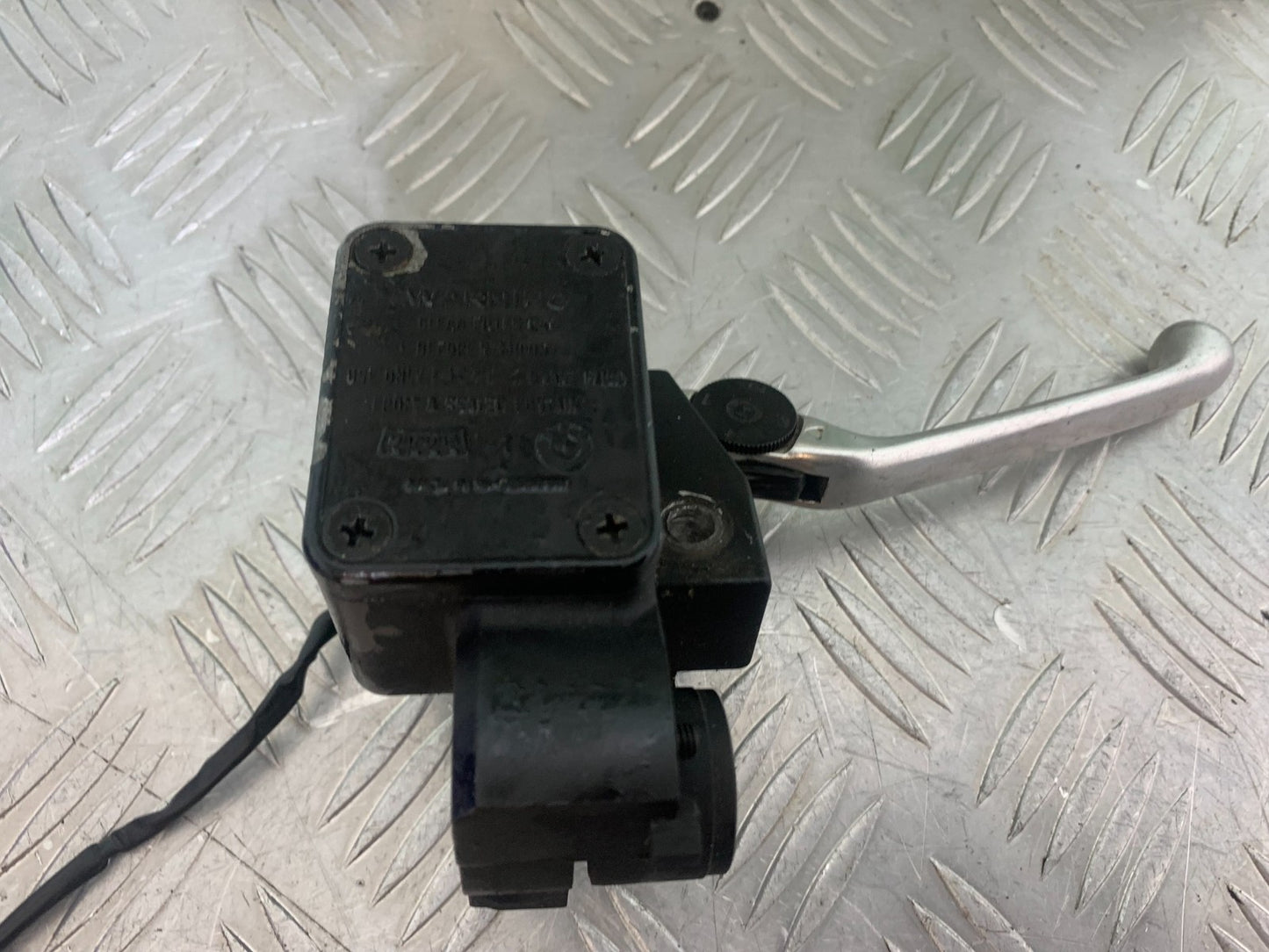 BMW R850 R R850R FRONT BRAKE MASTER CYLINDER  YEAR 1994-2002 (CMB1170)