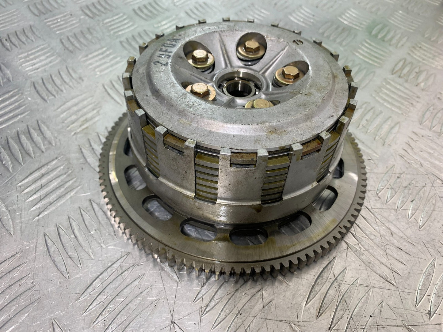 TRIUMPH 955I SPRINT RS CLUTCH  YEAR 1999-04