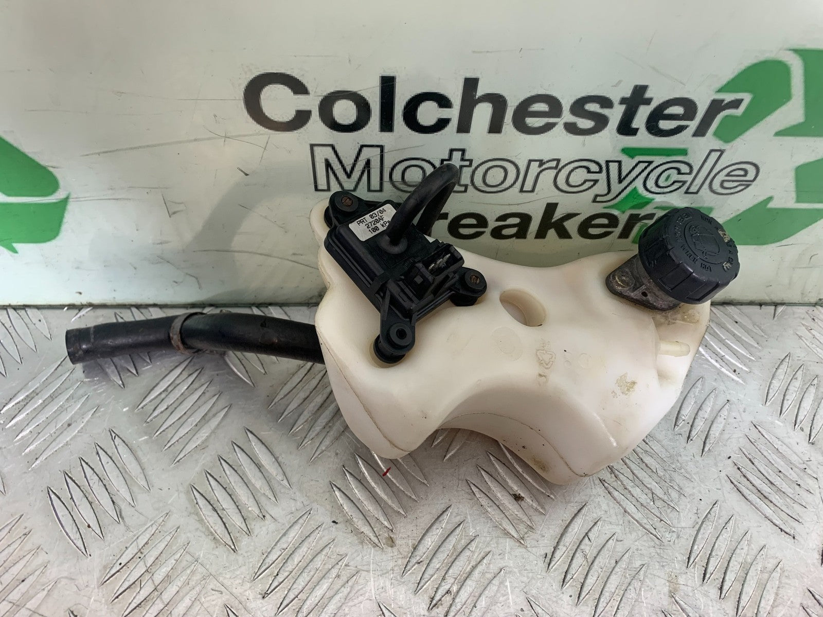 DUCATI 996 SPS 748 916 998 COOLANT BOTTLE  1999-2000 (CMB1209)
