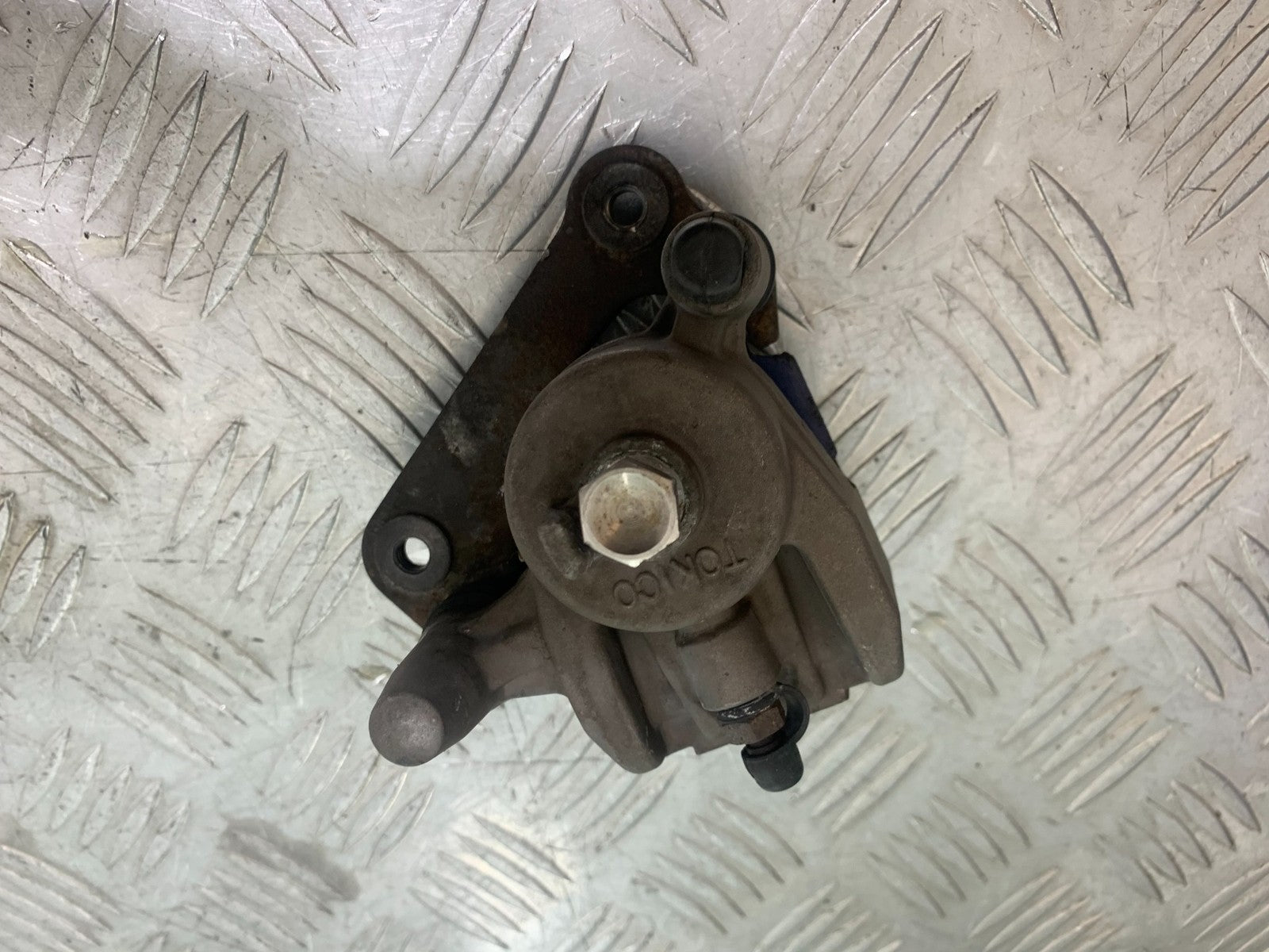 KAWASAKI ZX9R ZX9 E1 REAR CALIPER   YEAR 2000-01 (CMB1171)