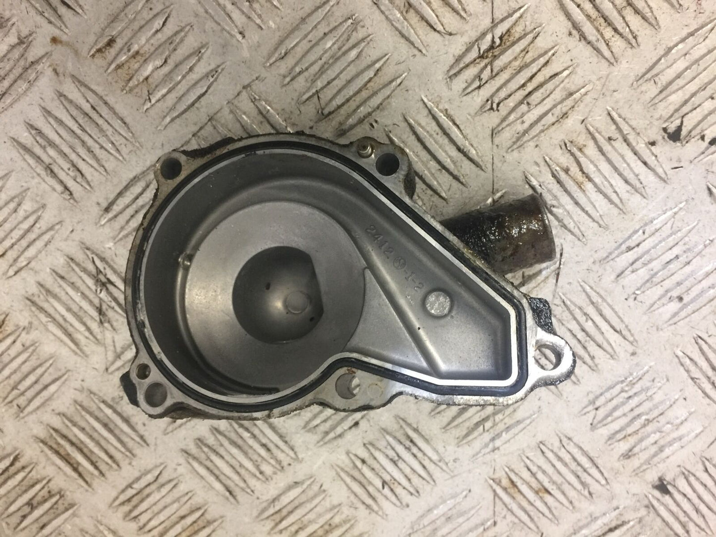 KAWASAKI ER6 F WATER PUMP COVER   YEAR 2006-2008