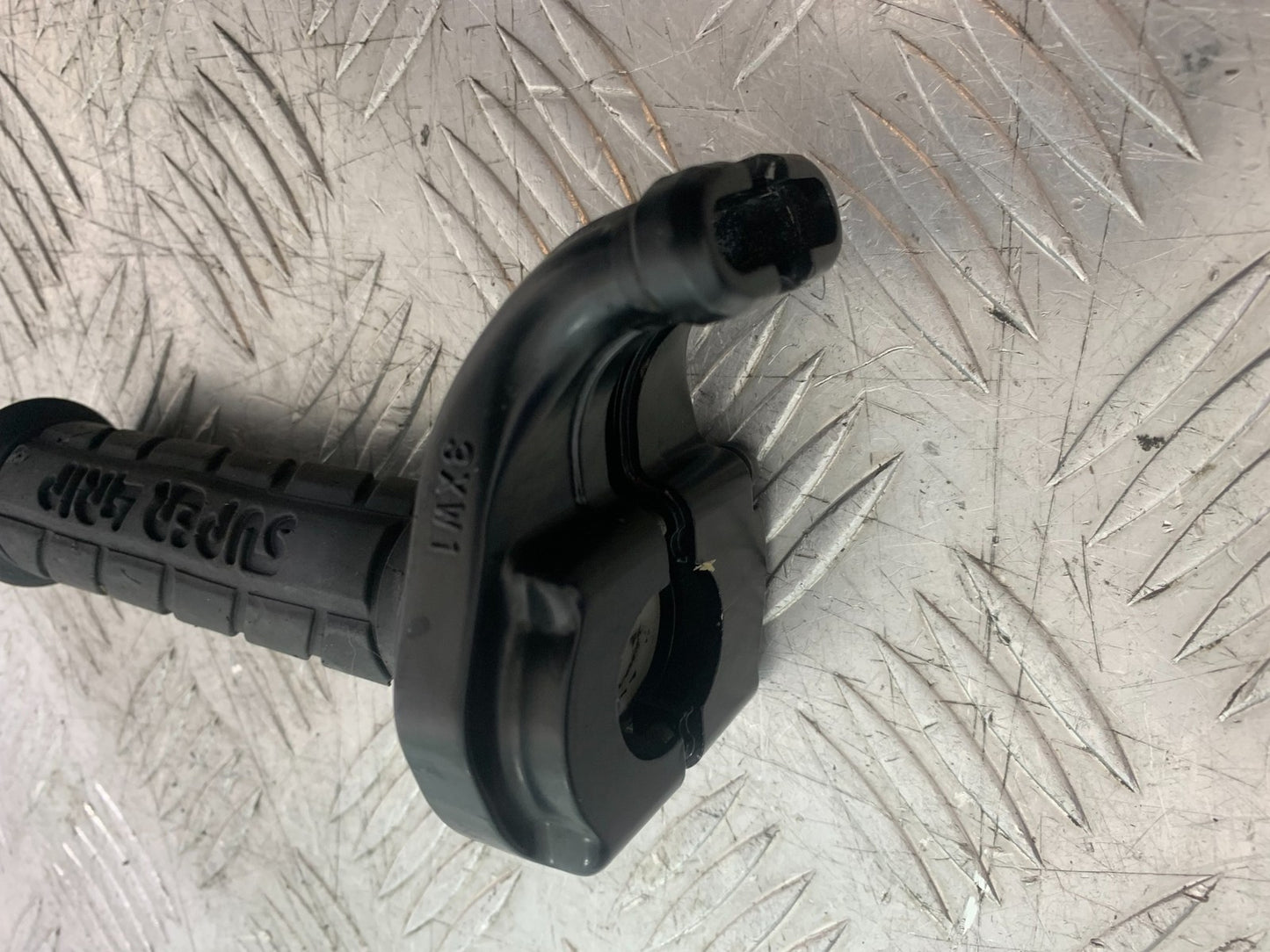 YAMAHA XJ900 XJ 900 DIVERSION THROTTLE AND GRIP  YEAR 1994-2002 (CMB1292)