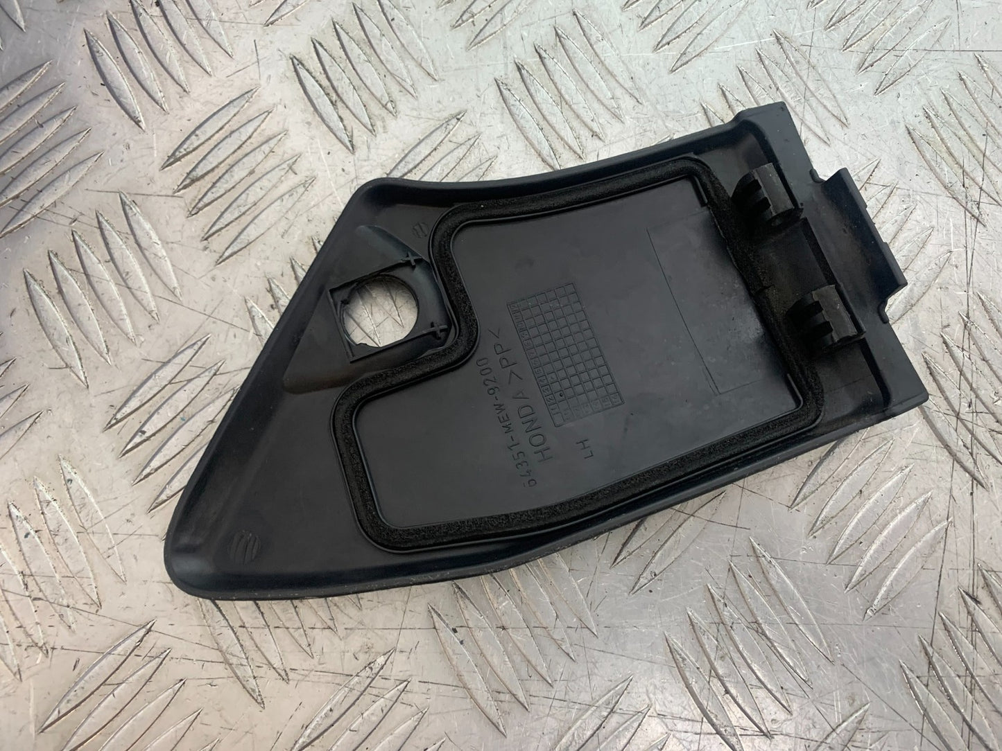 HONDA NT 700 V DEAUVILLE LEFT POCKET LID  YEAR 2006-2011 (CMB1211)
