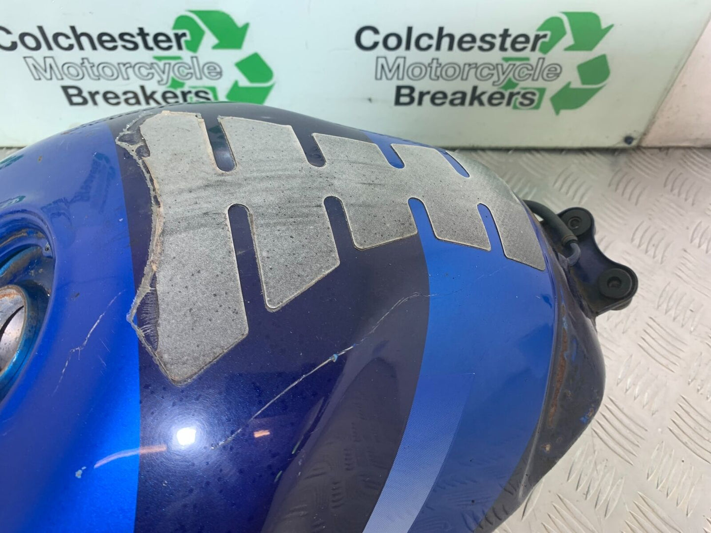 KAWASAKI ZX6R ZX6 J PETROL TANK  YEAR 2000 (CMB1129)