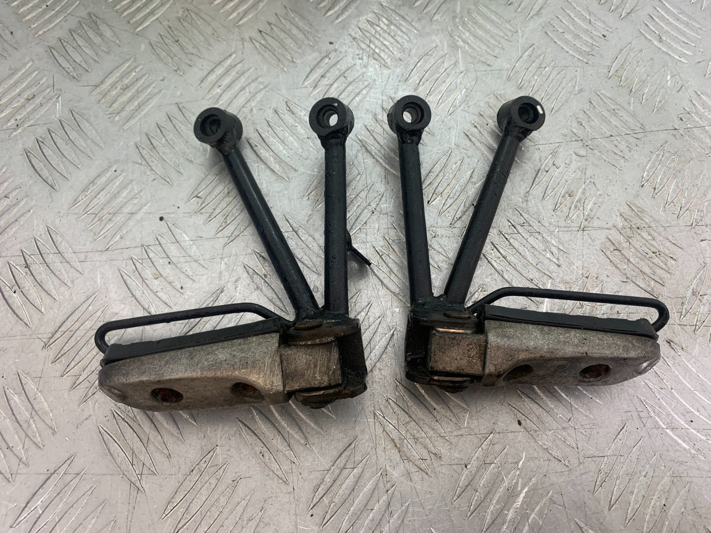 APRILIA 650 PAGASO STRADA REAR HANGERS & PEGS  YEAR 2005-2010 (CMB1260)