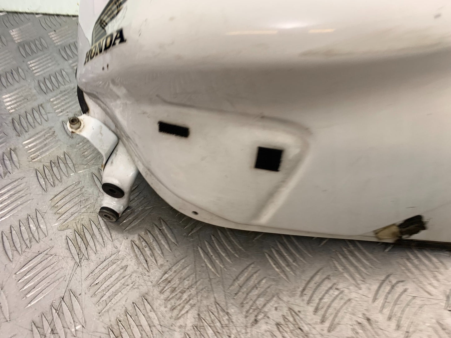 HONDA CB650F CB 650 FA-E PETROL TANK  YEAR 2014-2017 (CMB1226)