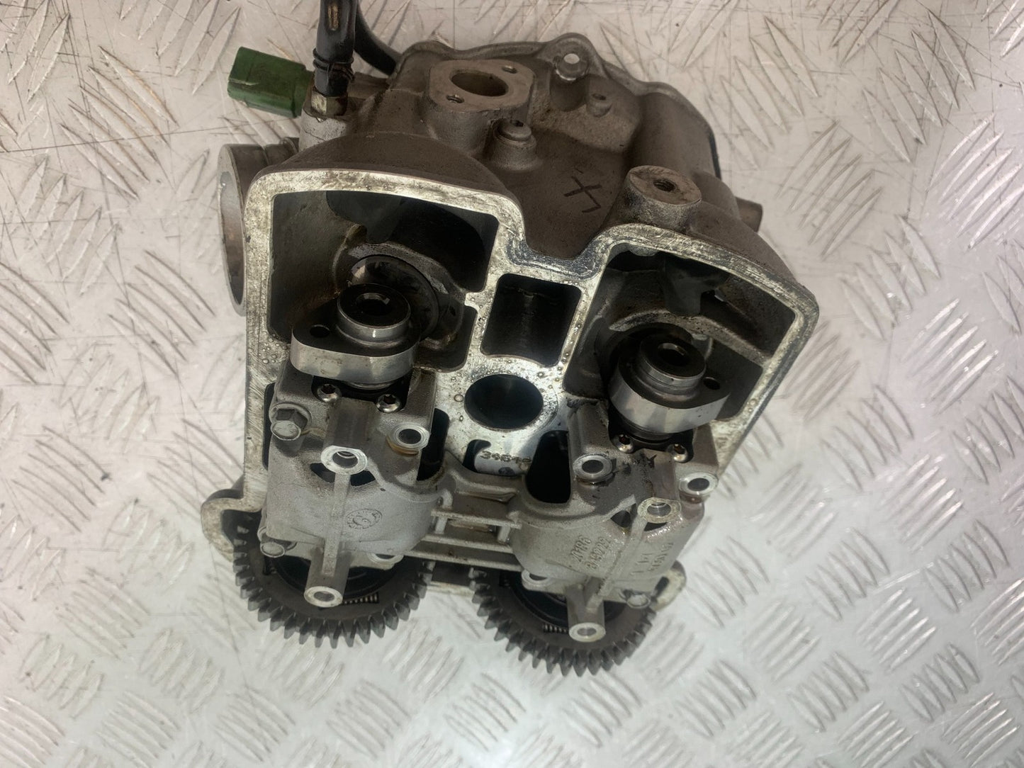 APRILIA SL750 SL 750 SHIVER FRONT CYLINDER & AND CAMS YEAR 2008-2016 (CMB1242)