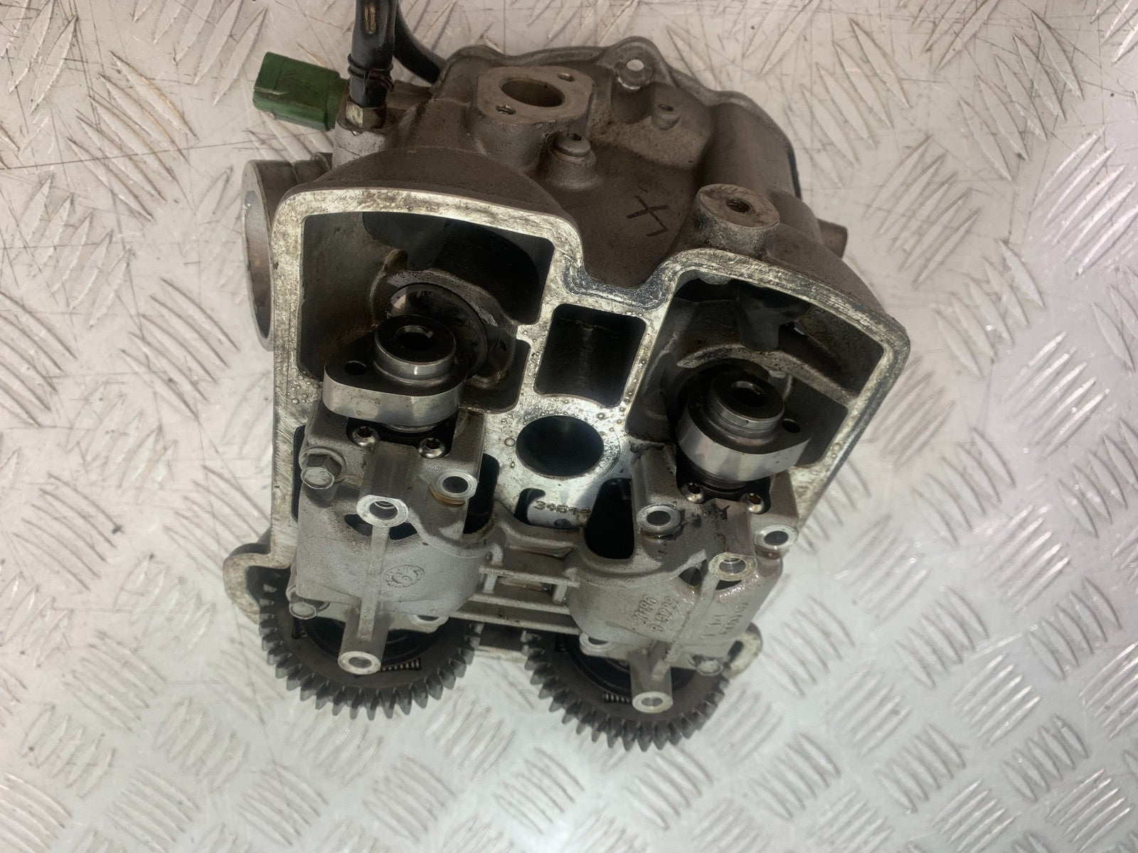 APRILIA SL750 SL 750 SHIVER FRONT CYLINDER & AND CAMS YEAR 2008-2016 (CMB1242)