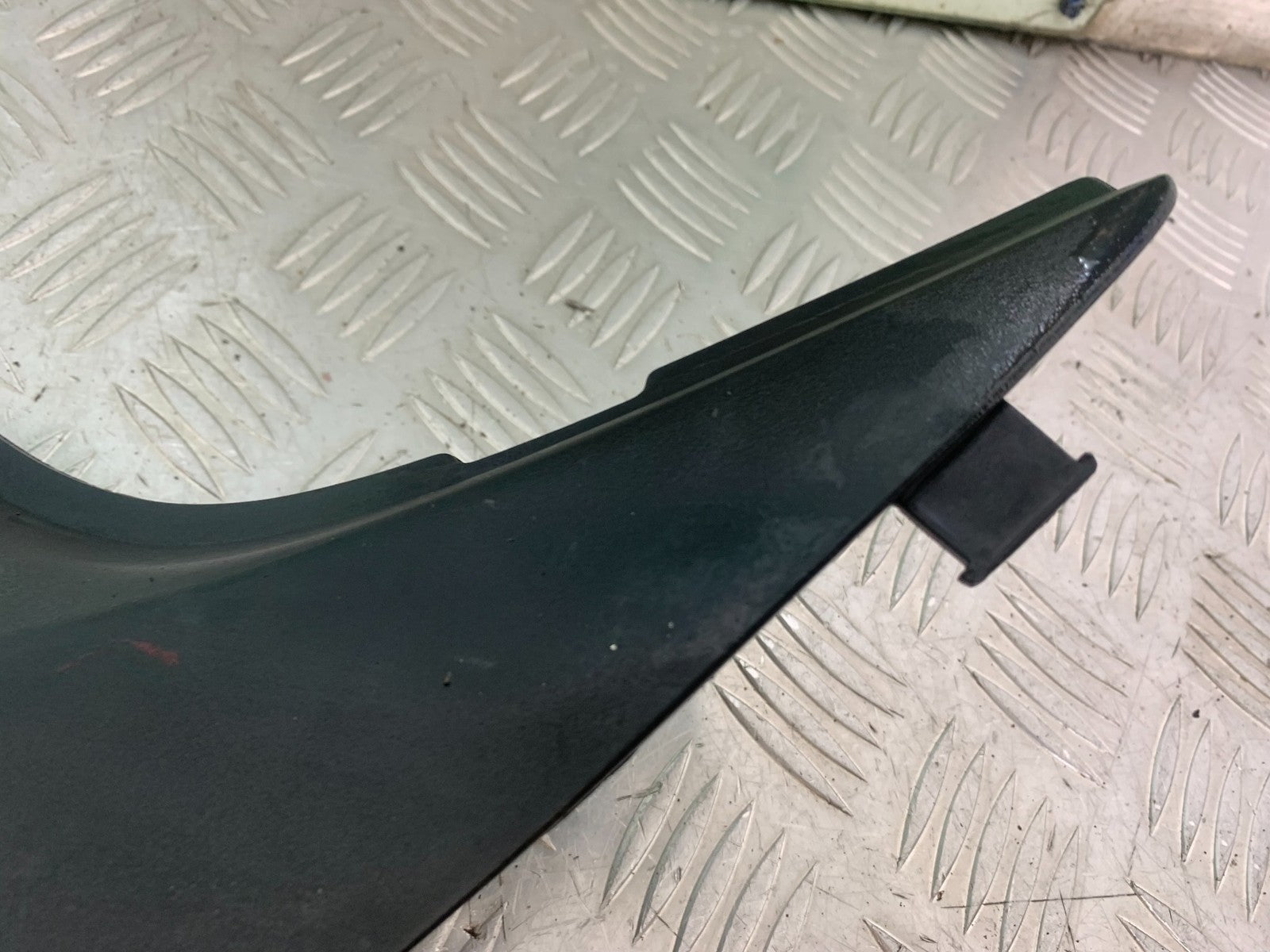 HONDA NT650 V DEAUVILLE LEFT SEAT PANEL   YEAR 1999 (CMB1268)