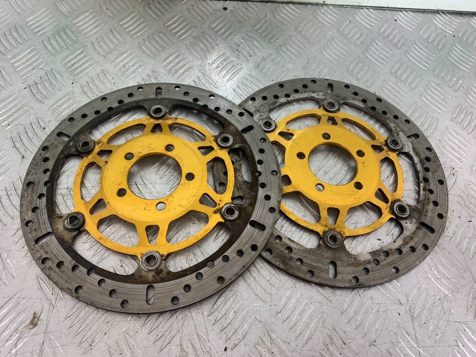 KAWASAKI Z750 Z 750 FRONT BRAKE DISCS YEAR 2004-2006  (CMB1234)
