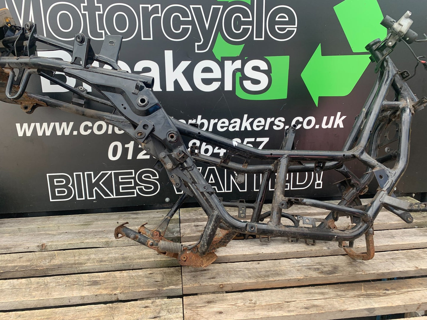 YAMAHA XMAX 250 XMAX 250 FRAME REG LOG BOOK   YEAR 2006-09 (CMB1201)