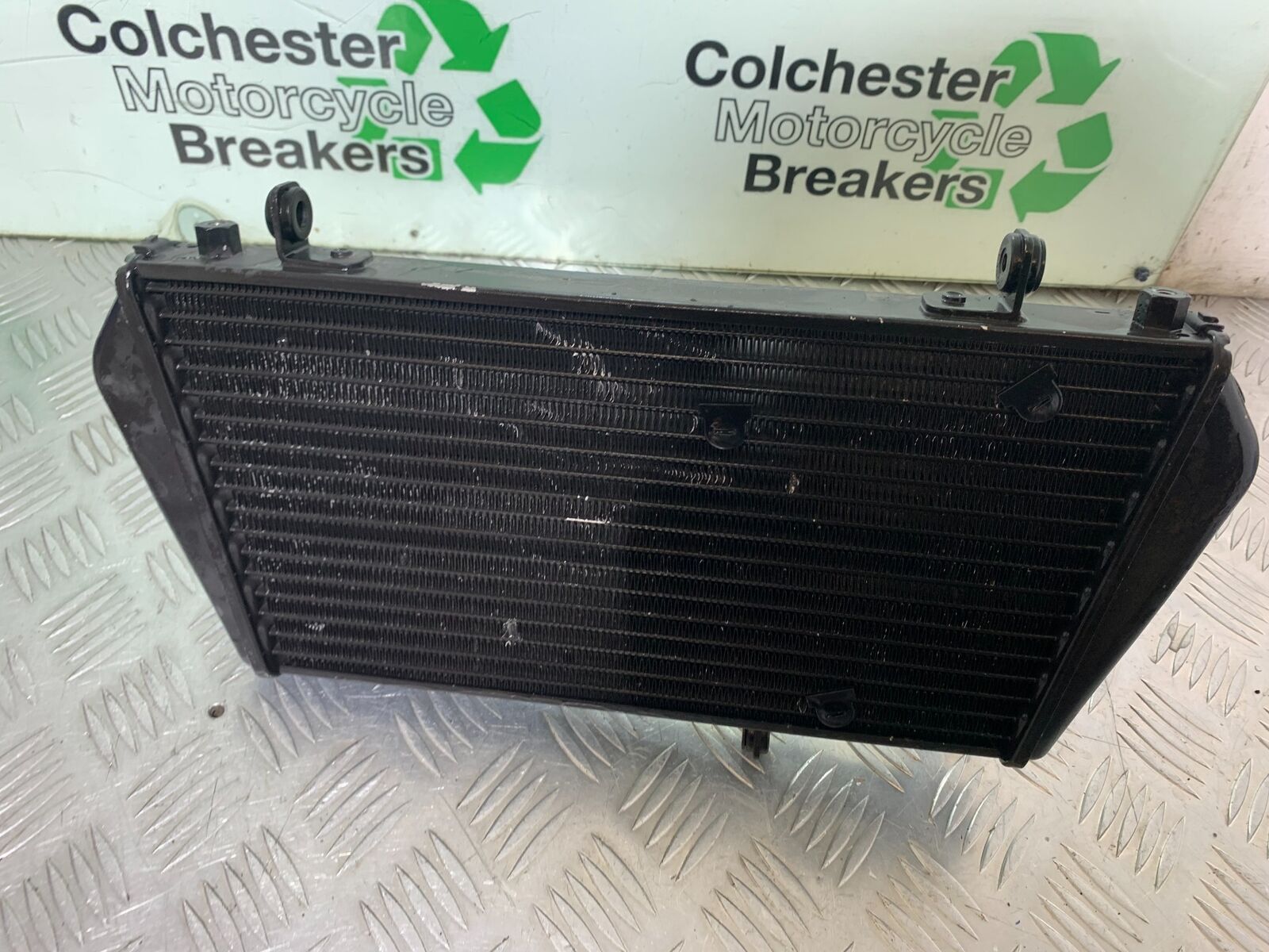 APRILIA SL750 SL 750 SHIVER RADIATOR   YEAR 2012 (CMB1074)