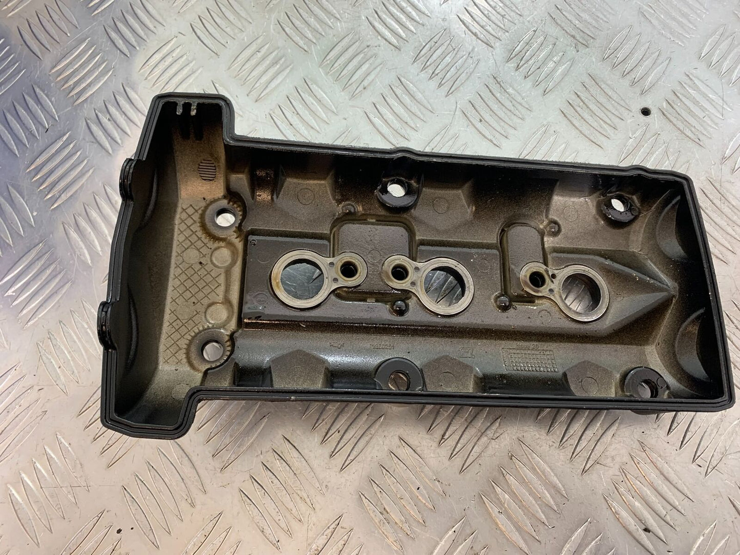 TRIUMPH 765 STREET TRIPLE RS ROCKER COVER  YEAR 2018-2021