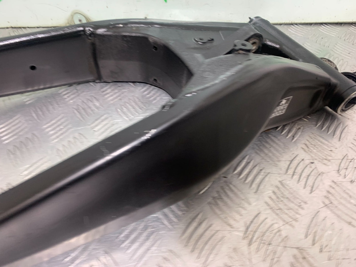 YAMAHA XSR900 XSR 900 SWINGARM YEAR 2022-2024 (CMB1215)