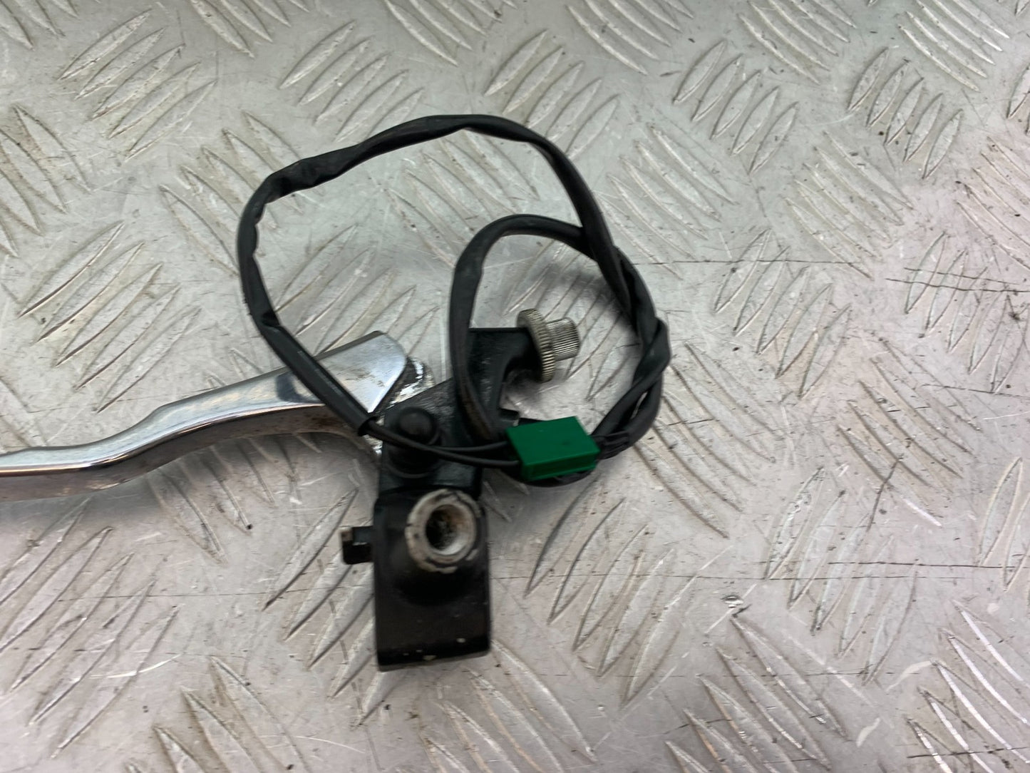 YAMAHA XV1100 XV 1100 VIRAGO CLUTCH LEVER & BRACKET 1990-1999 (CMB1190)