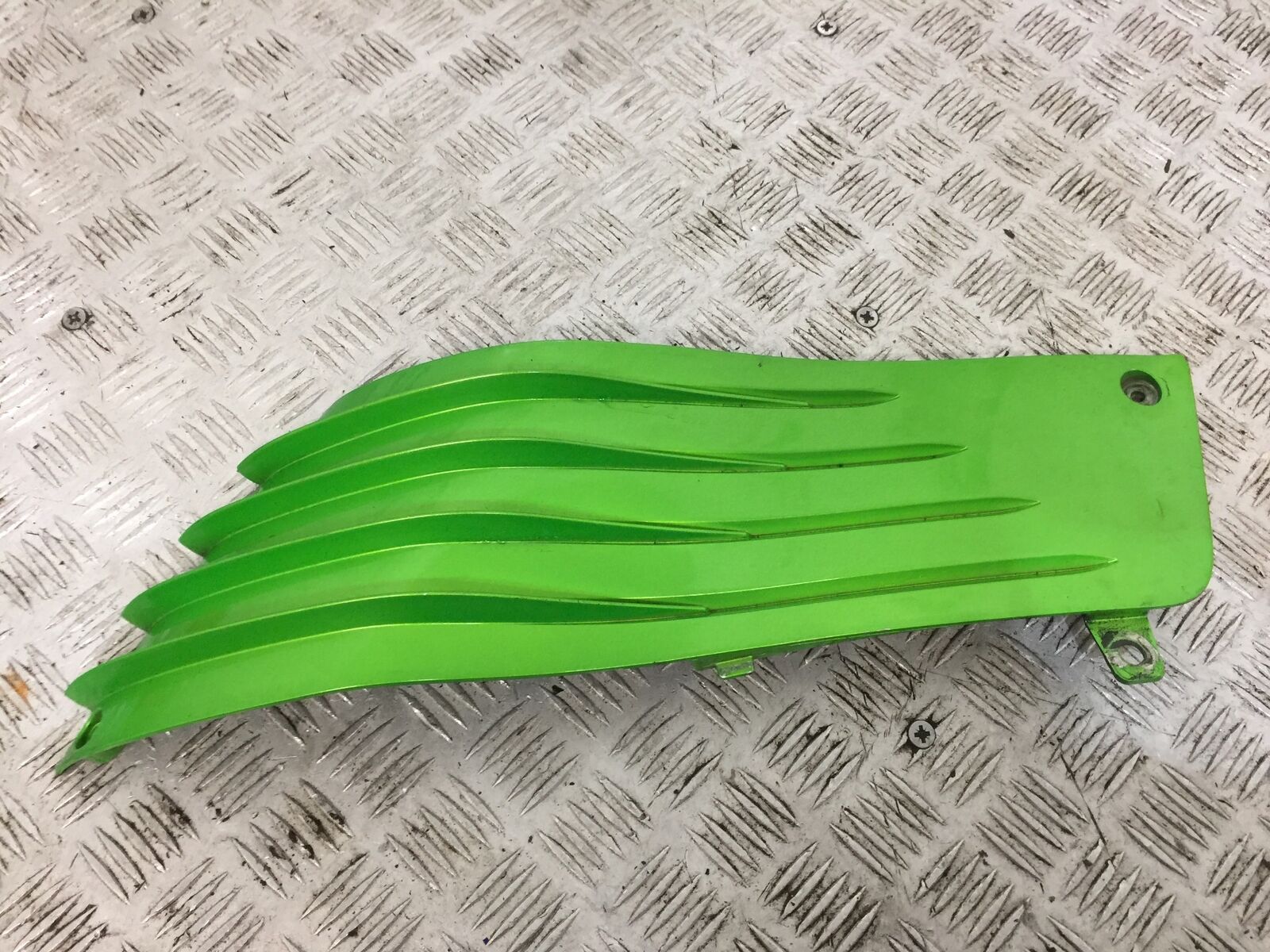 KAWASAKI ZZR1400 ZZR 1400 RIGHT INFILL PANEL  YEAR 2011 (STOCK 802)