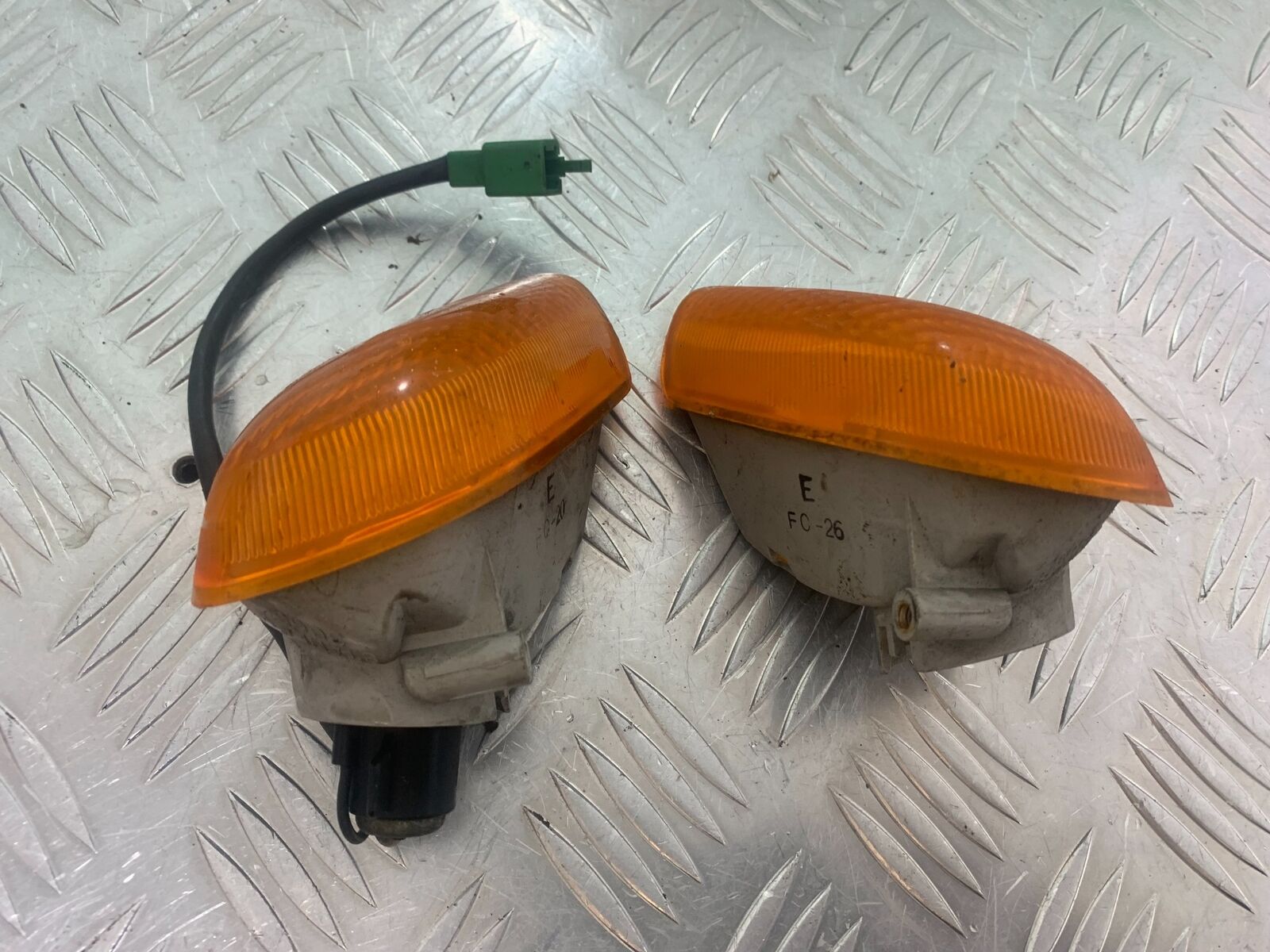 KAWASAKI ZZR1100 ZZR 1100 D REAR INDICATORS  YEAR 1999