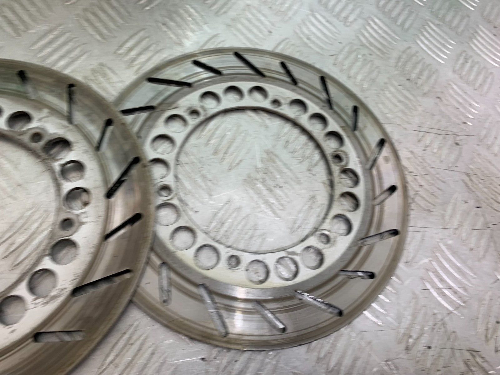 YAMAHA XV1100 XV 1100 VIRAGO FRONT BRAKE DISCS  1990-1999 (CMB1190)