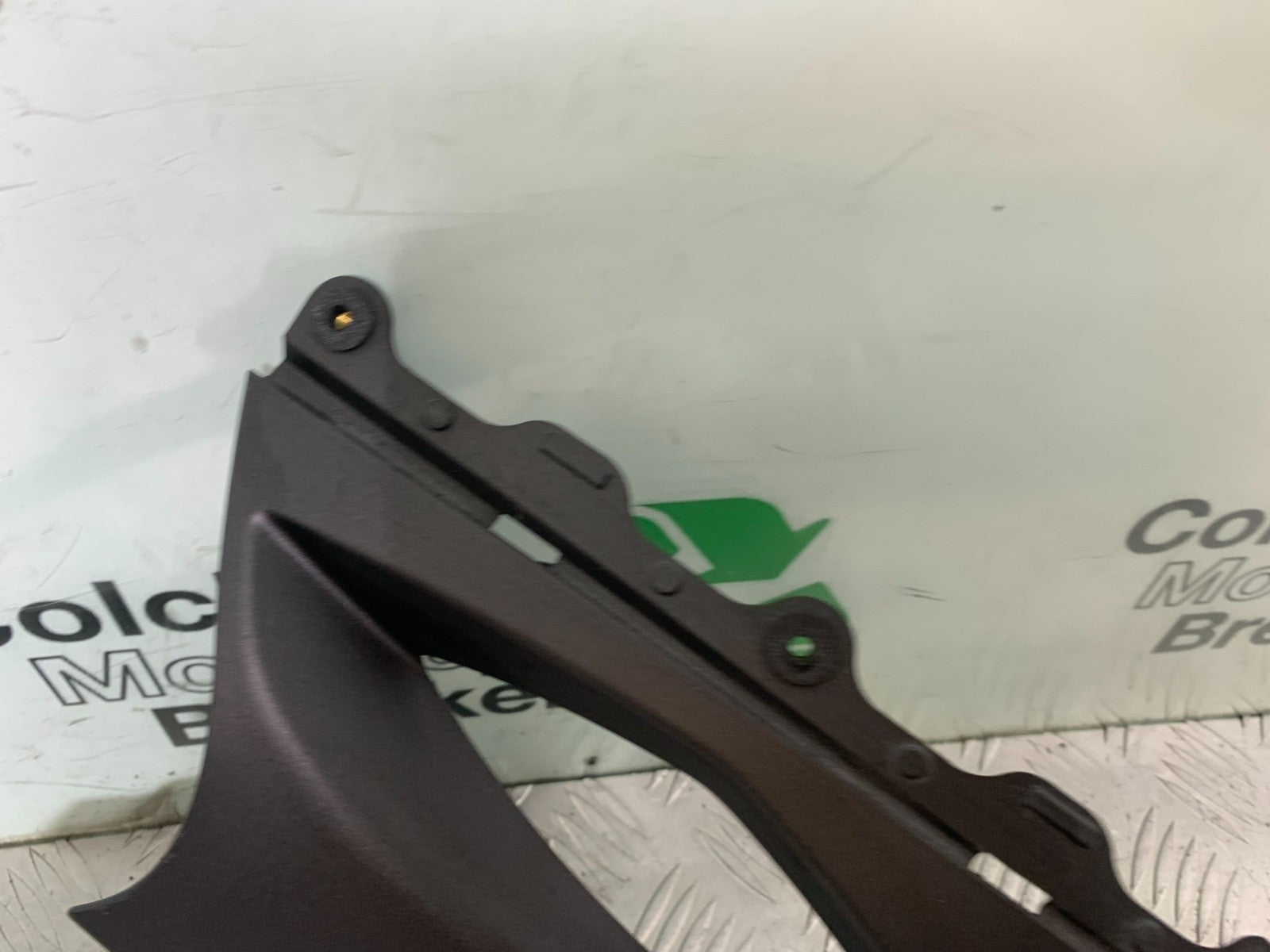 KAWASAKI ZX10R ZX10 R RIGHT BELLYPAN   2008-2010 (CMB1301)
