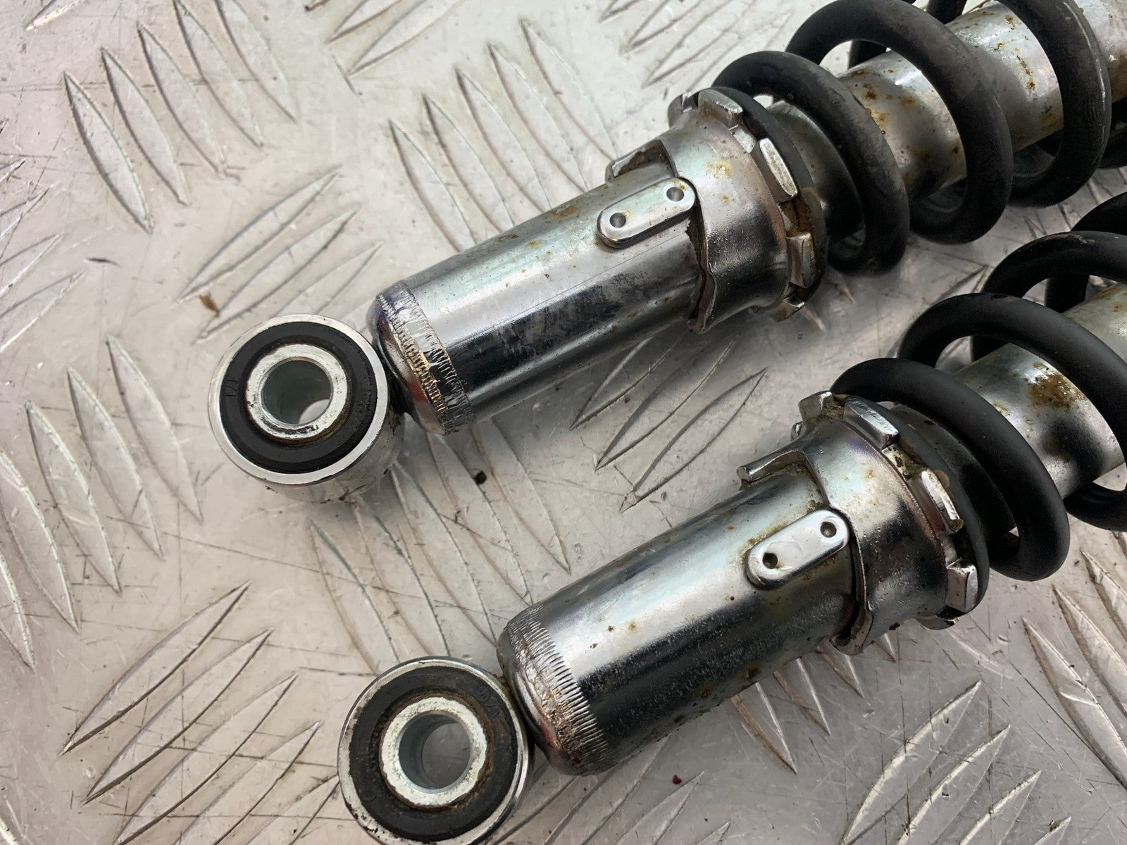 HONDA CBF125 CBF 125 REAR SHOCKS  YEAR 2009-14 (CMB1182)