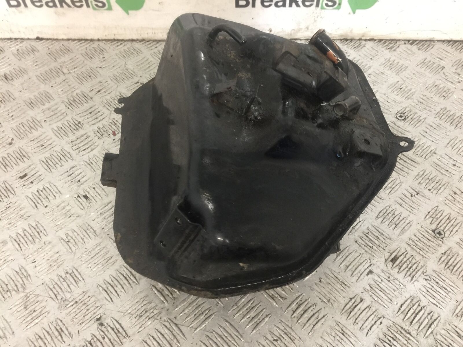 YAMAHA XV535 XV 535 VIRAGO PETROL TANK   YEAR 1994-02 (STOCK 772)