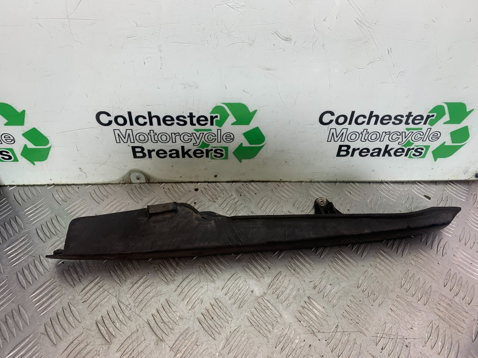 HONDA VF500 VF 500 CHAIN GUARD   YEAR 1985-1987