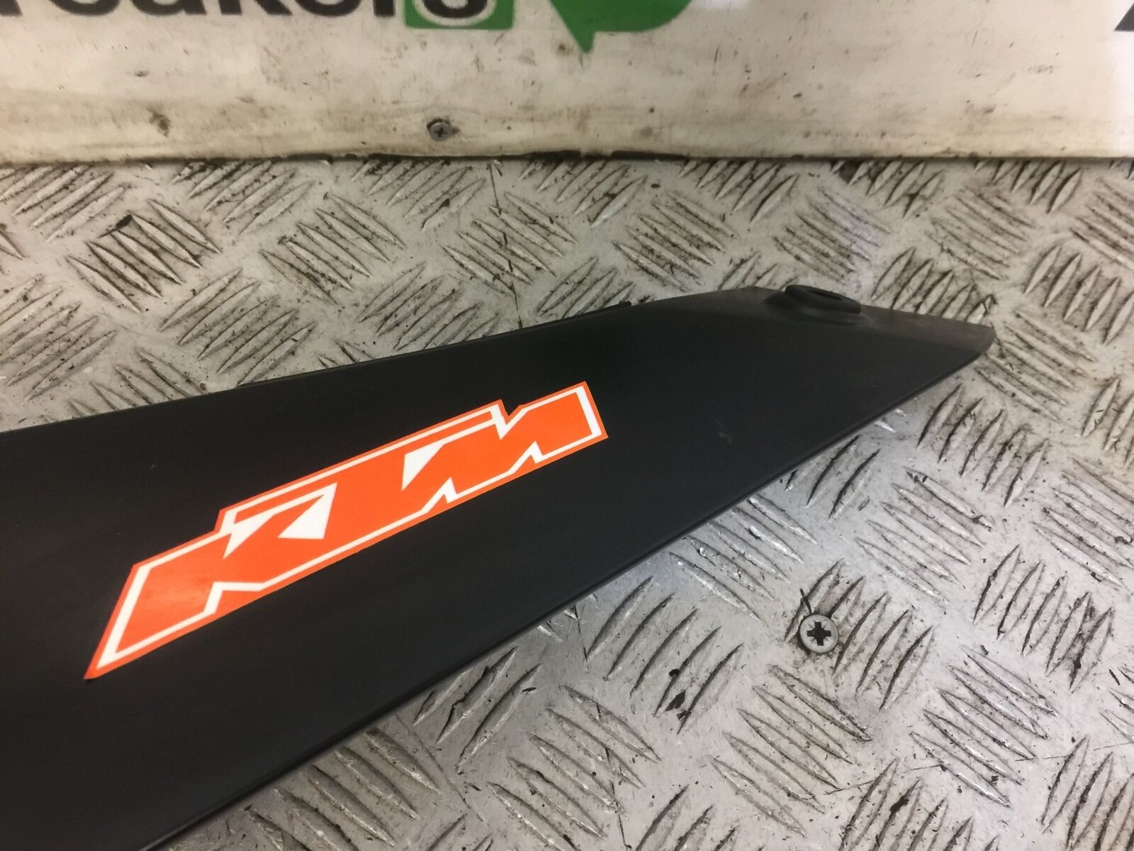 KTM 990 SUPERMOTO LEFT SEAT PANEL YEAR 2008 (STOCK 662)