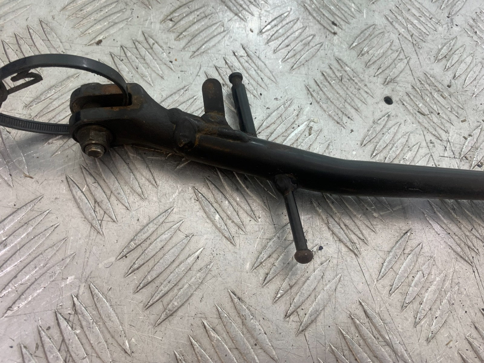 SUZUKI GSXR750 GSXR 750 K4 K5 SIDE STAND   2004-2005 (CMB1319)