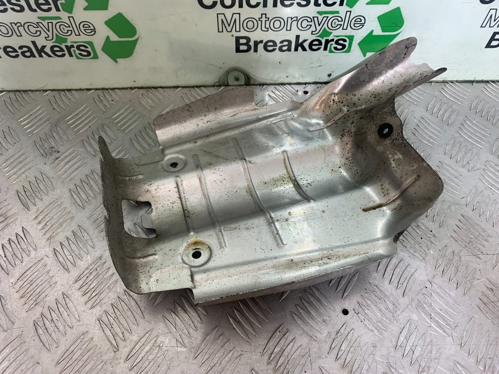 SUZUKI GSR600 GSR 600 SILENCER SHIELD  2006-2010 (CMB1177)
