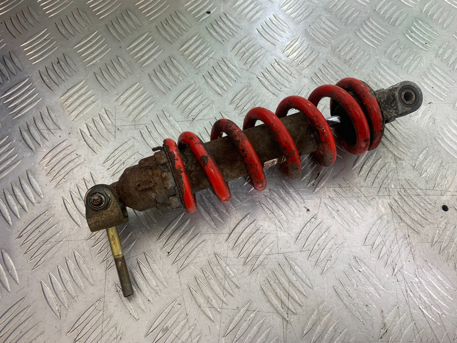 HONDA VFR800 PRE V-TEC REAR SHOCK  YEAR 1998-2001 (CMB1233)