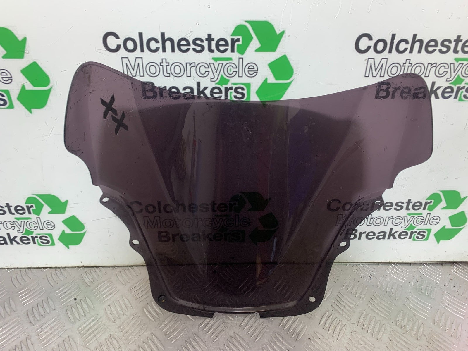 HONDA CBR1100 BLACKBIRD SCREEN  YEAR 1999-2005 (CMB1232)