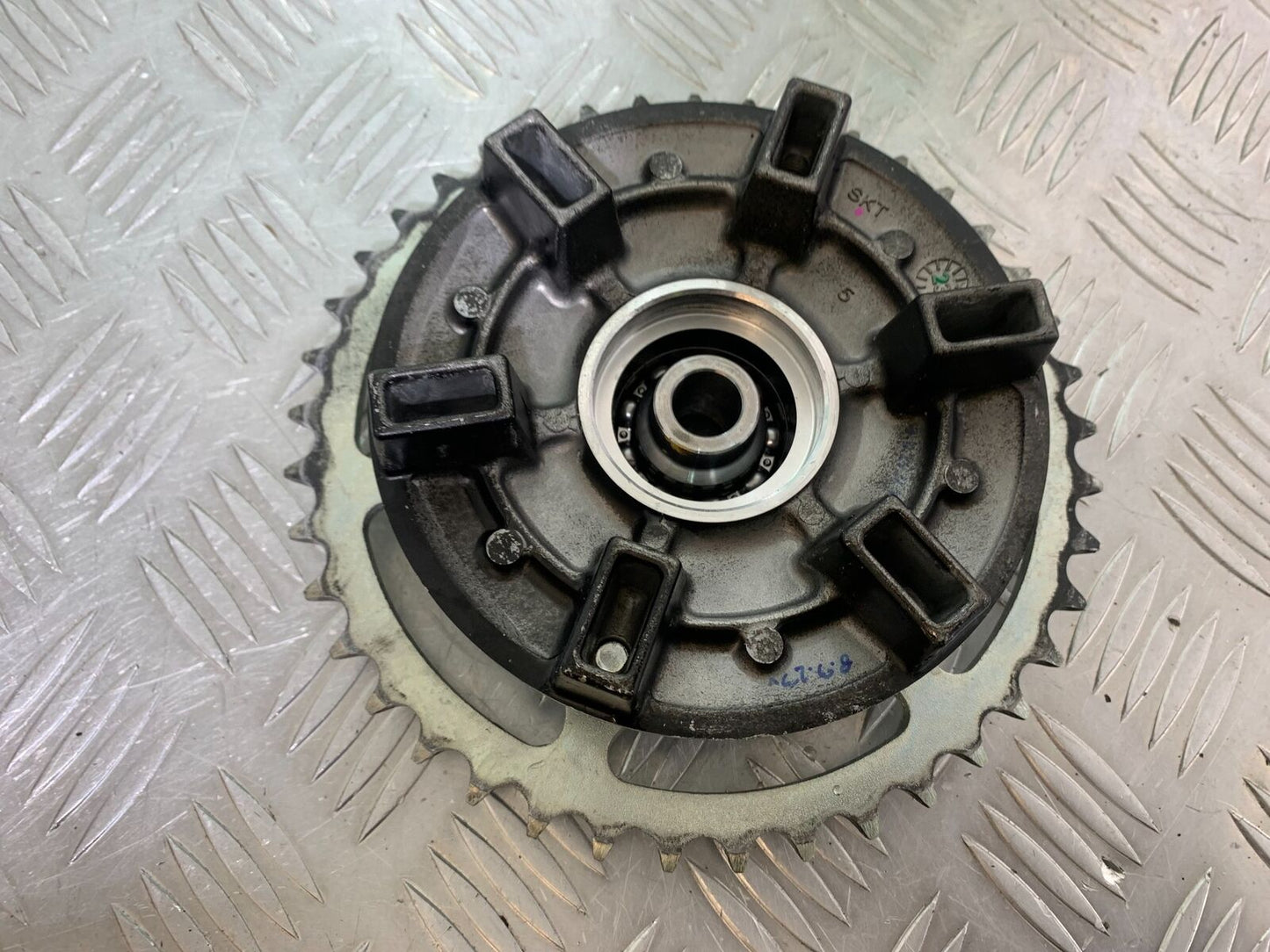 KAWASAKI NINJA 400 EX 400 REAR SPROCKET CARRIER  YEAR 2024 (CMB 1075)