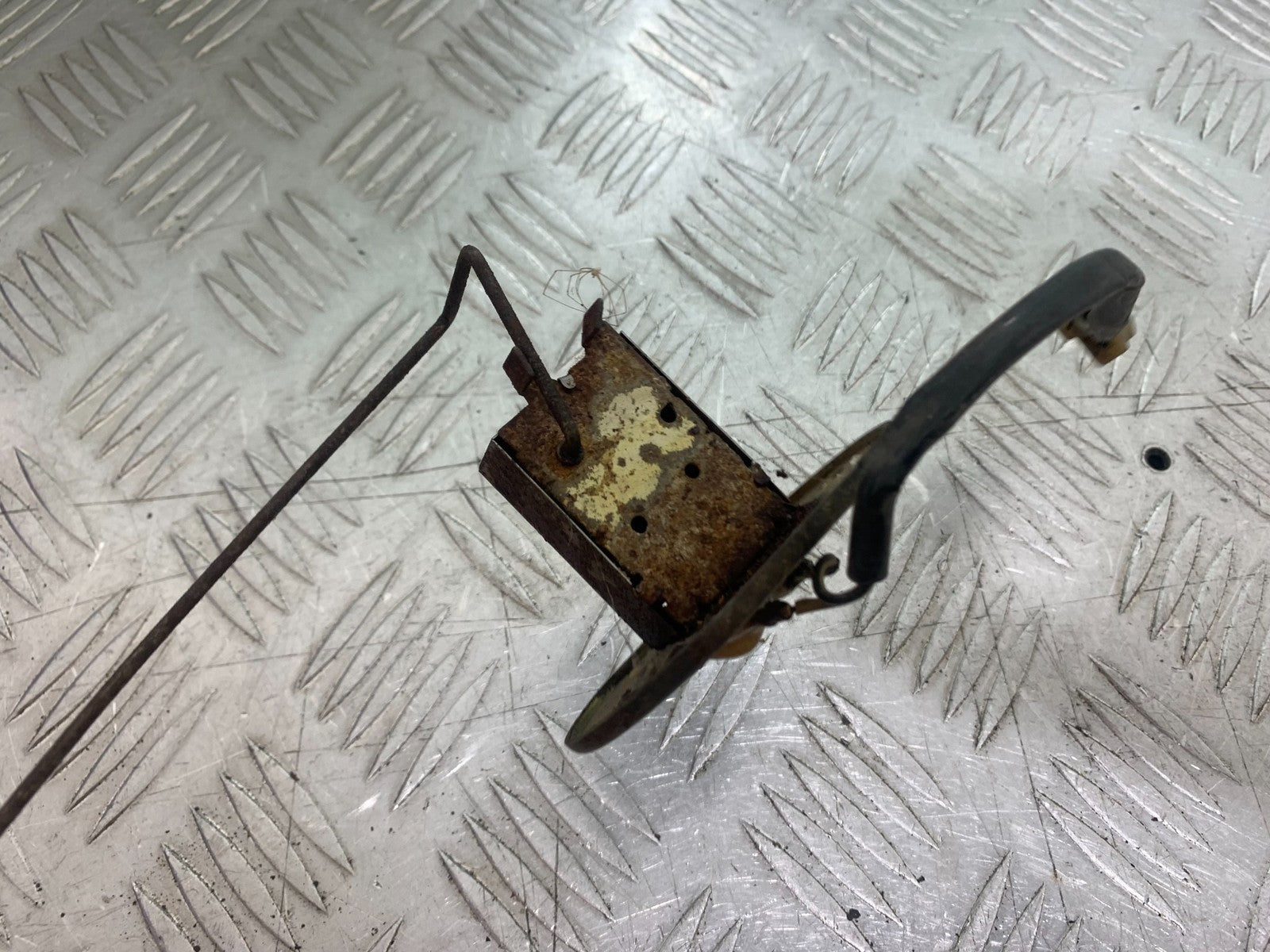 KAWASAKI GT550 GT 550 PETROL TANK SENDER   YEAR 1989-1994
