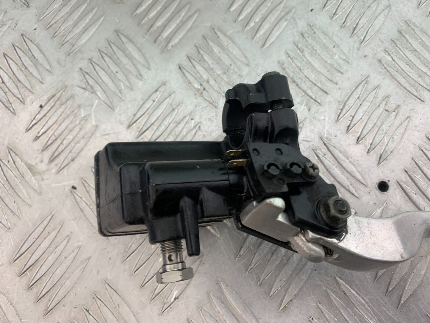 KAWASAKI Z750 Z 750 FRONT MASTER CYLINDER  YEAR 2004-2006  (CMB1104)