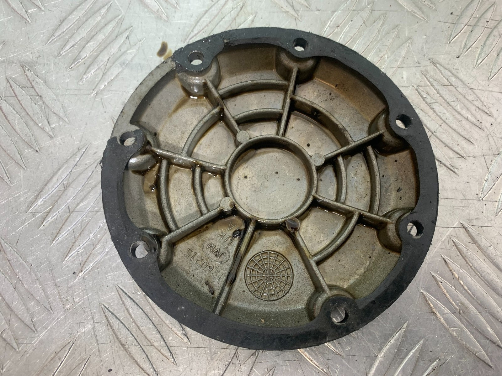 TRIUMPH TROPHY 900 ENGINE SIDE COVER YEAR 1991-95 (CMB1251)