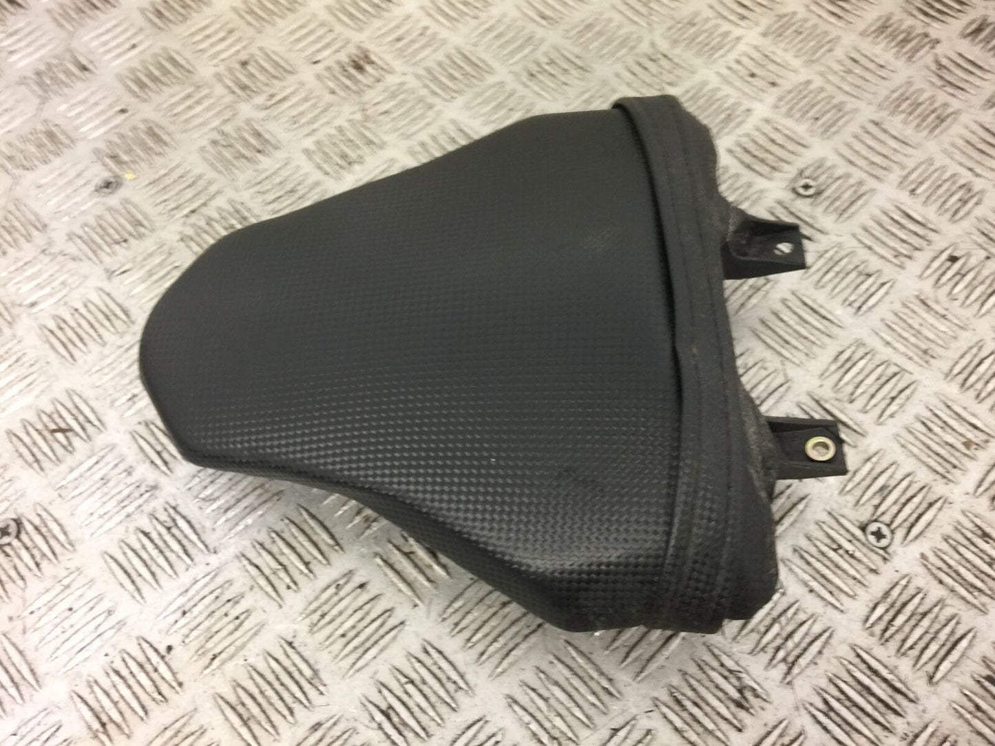 BENELLI TORNADO TNT 125 REAR SEAT  2018 (STOCK 556)