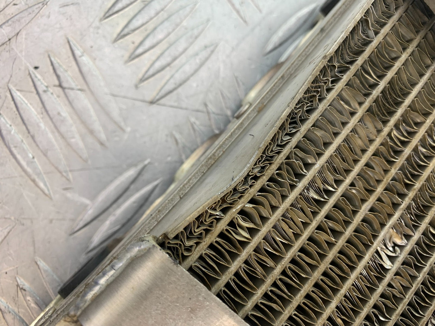 KAWASAKI KXF450 KXF 450 RIGHT  RADIATOR   YEAR 2013 CMB1217)