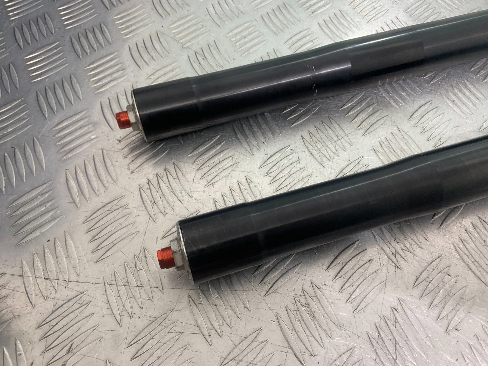 TRIUMPH 675 STREET TRIPLE RX FORKS   2015- 2017 (CMB1299)
