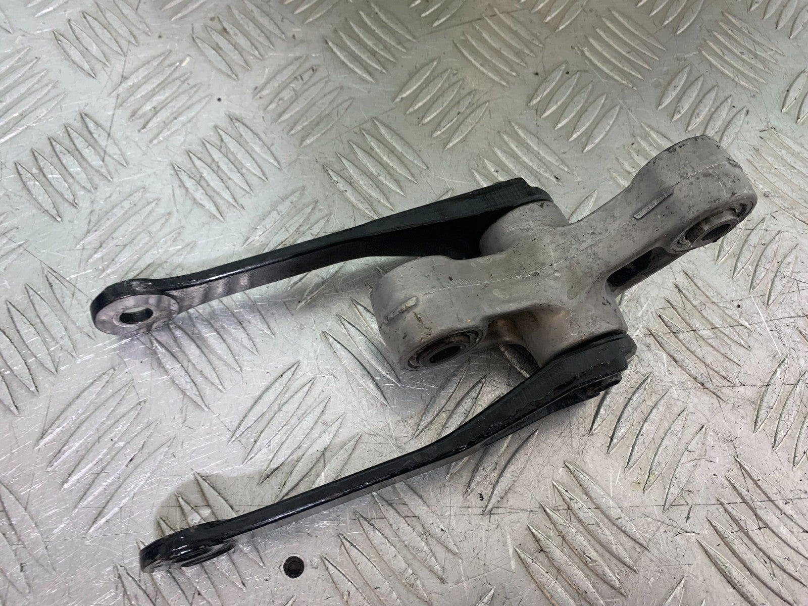 SUZUKI SV1000 SV 1000 S REAR SHOCK LINKAGE   YEAR 2003-2007 (CMB1293)