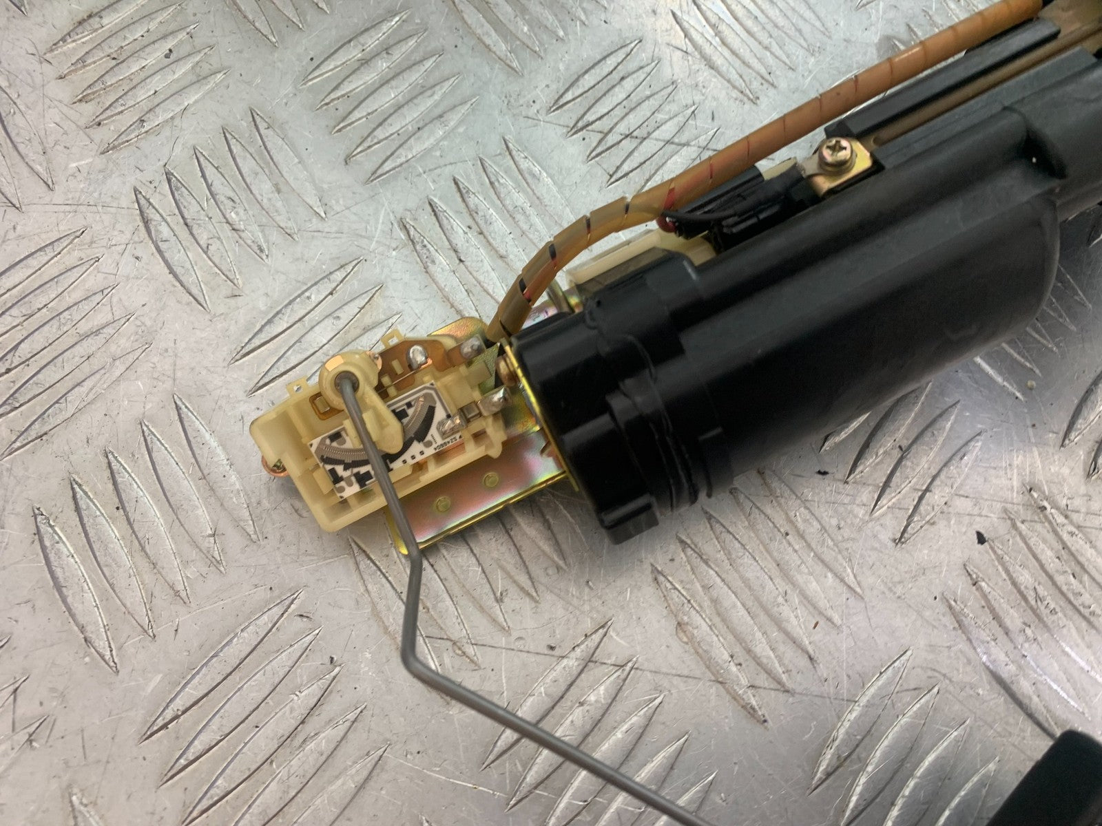 HONDA CBR600 CBR 600 RR PETROL PUMP  YEAR 2003-2004 CMB1173)