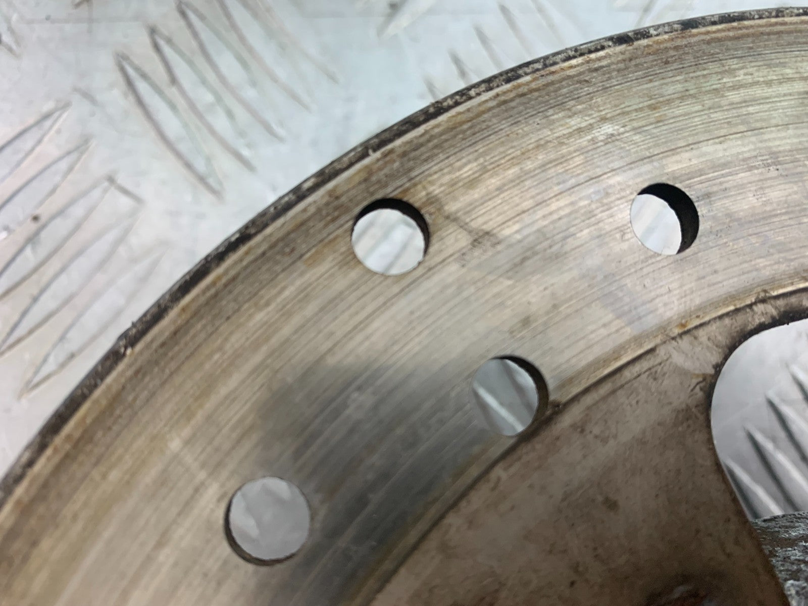 PIAGGIO MP3 250 ie FRONT BRAKE DISC YEAR 2007 (CMB1307)