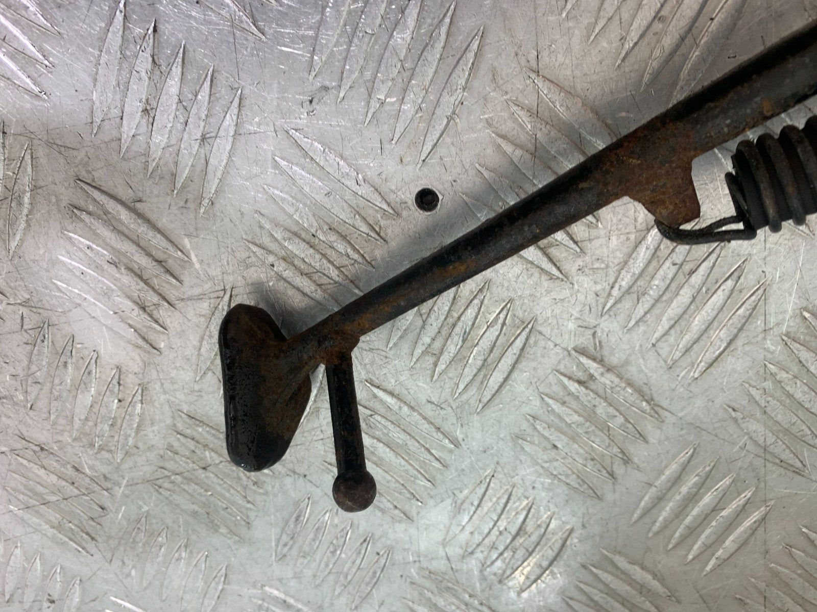 YAMAHA YZF R1 4XV SIDE STAND AND BRACKET YEAR 1998-99 (CMB1291)