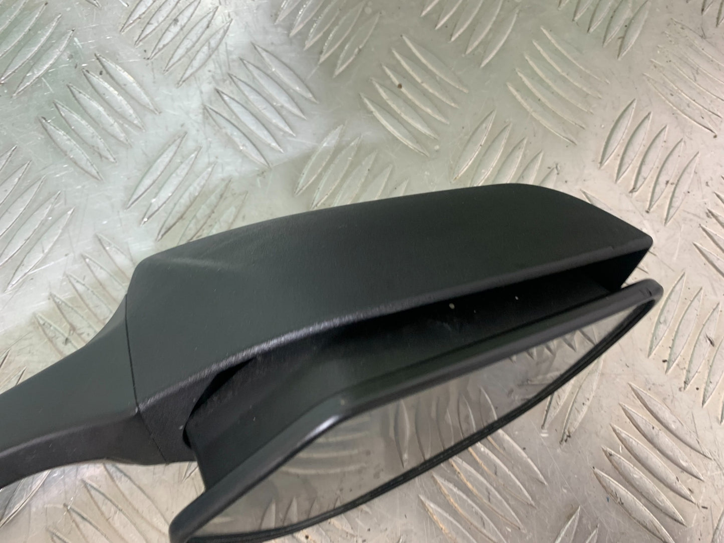 KAWASAKI ZX10R ZX 10R RIGHT MIRROR  YEAR 2011-2015 (CMB1154)