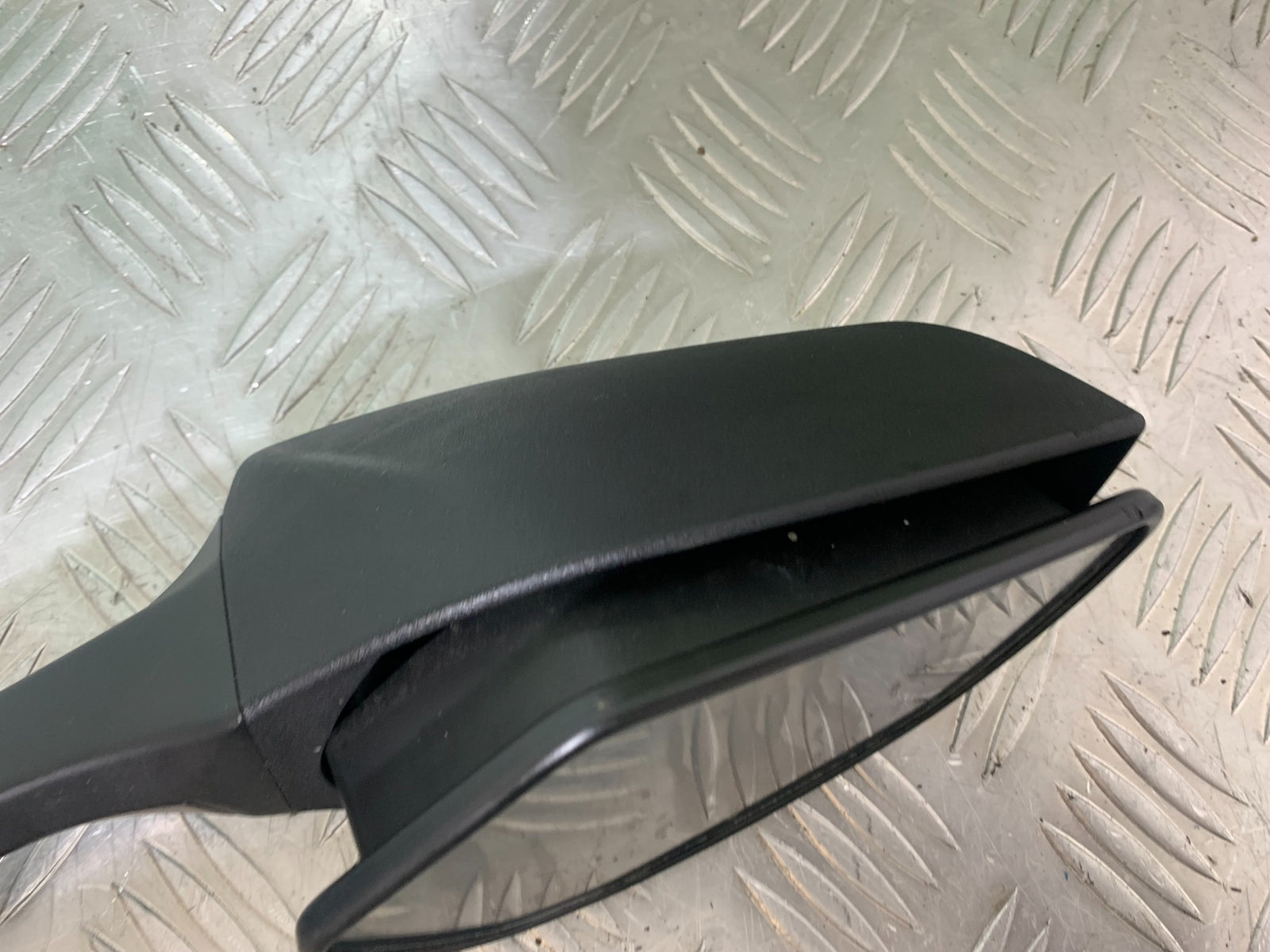 KAWASAKI ZX10R ZX 10R RIGHT MIRROR  YEAR 2011-2015 (CMB1154)
