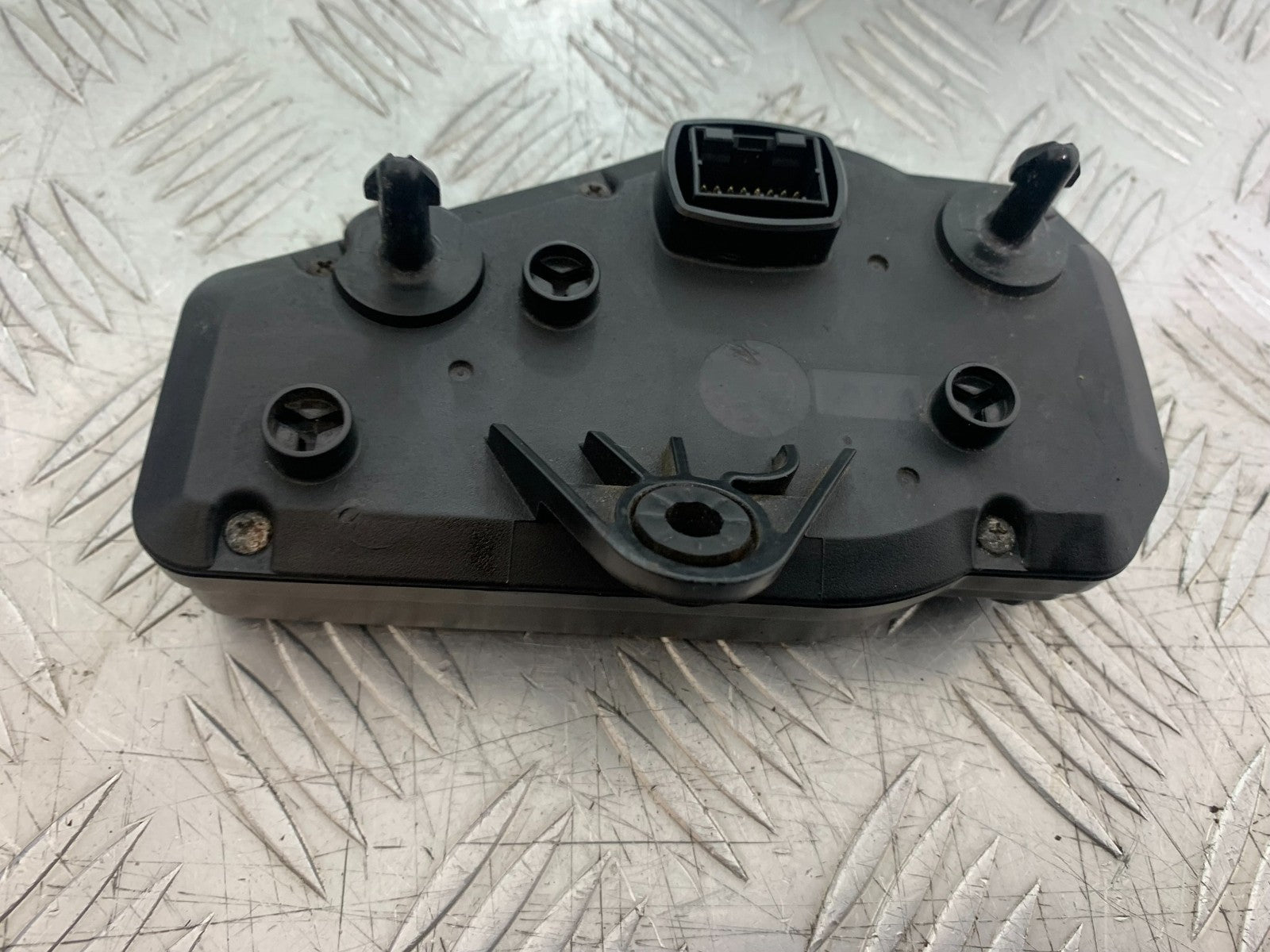 SUZUKI GSXR600 GSXR 600 K1 K2 K3 CLOCKS SPEEDO DASH  1999-03 (CMB1284)